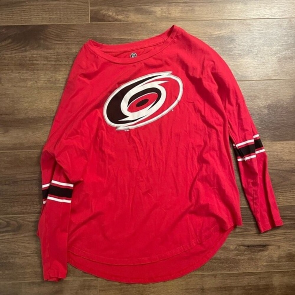 NHL Carolina Hurricanes Youth Girls Long Sleeve Shirt Size XL 14-16 / Wmns Small